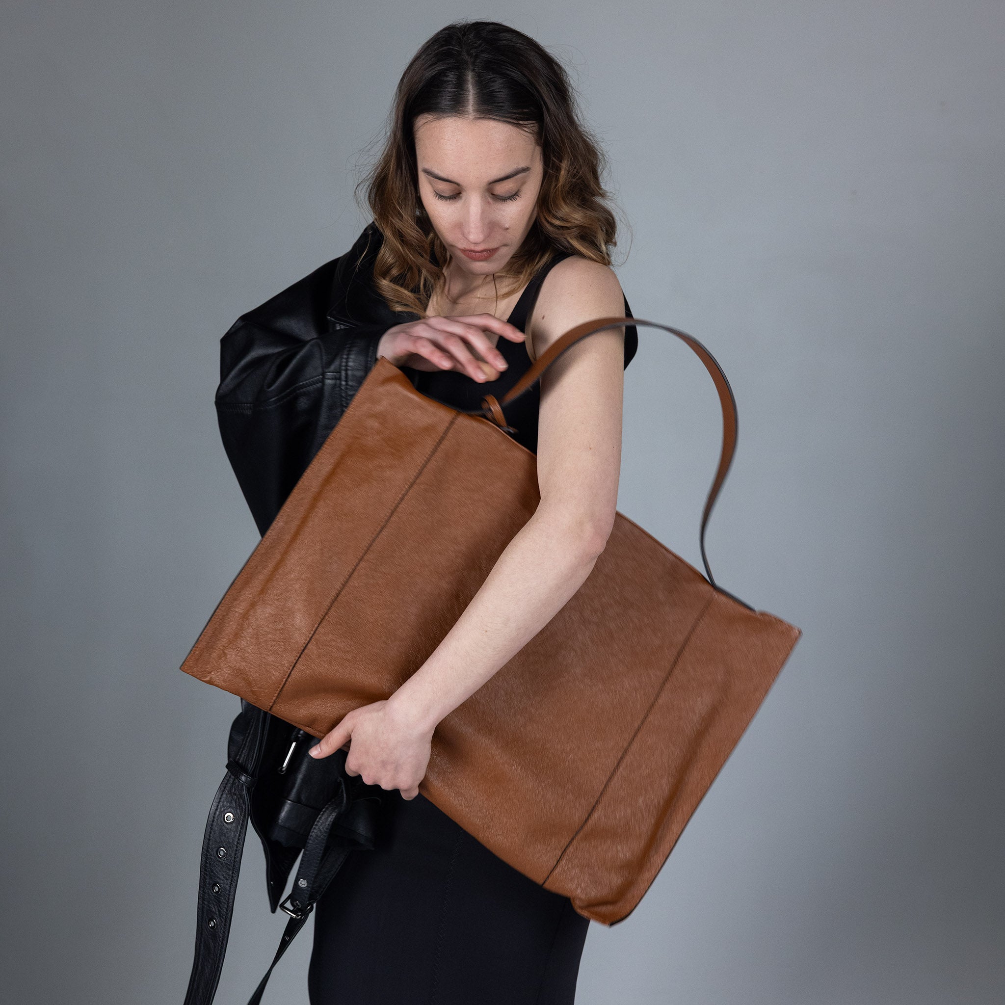 Fedra Maxi Bag Brandy