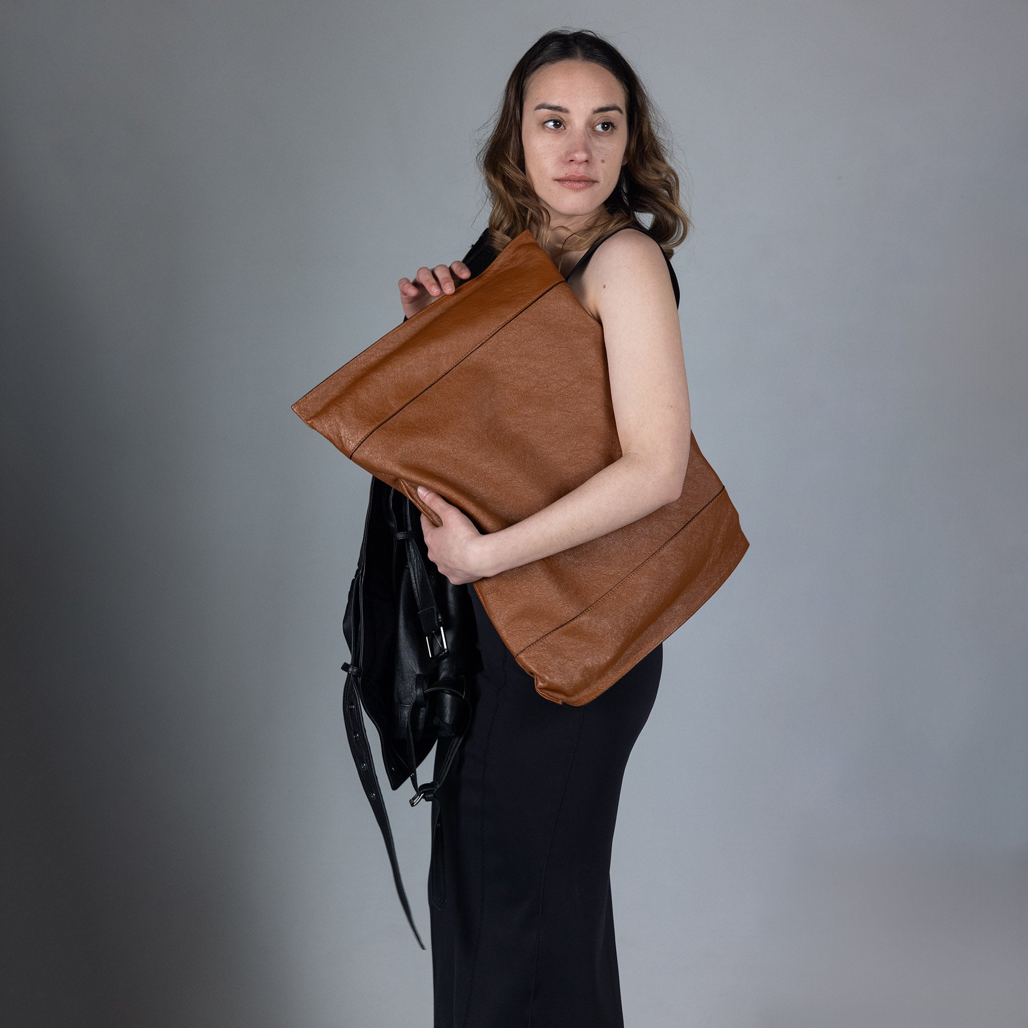 Fedra Maxi Bag Brandy