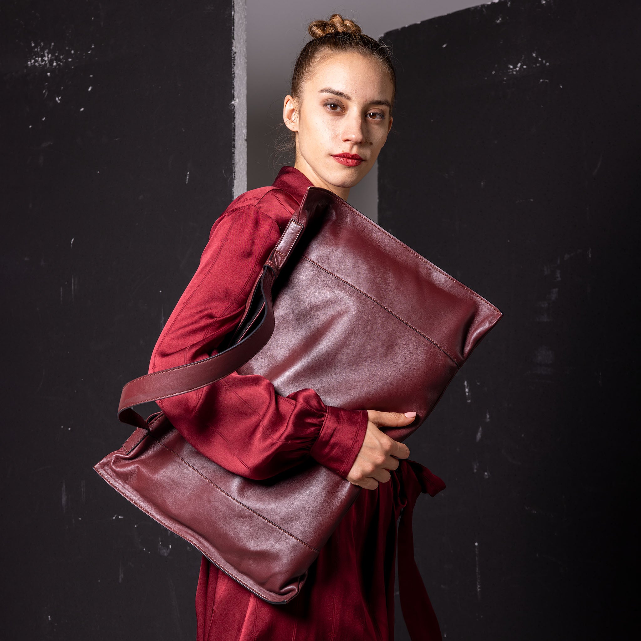 Fedra Maxi Bag Burgundy