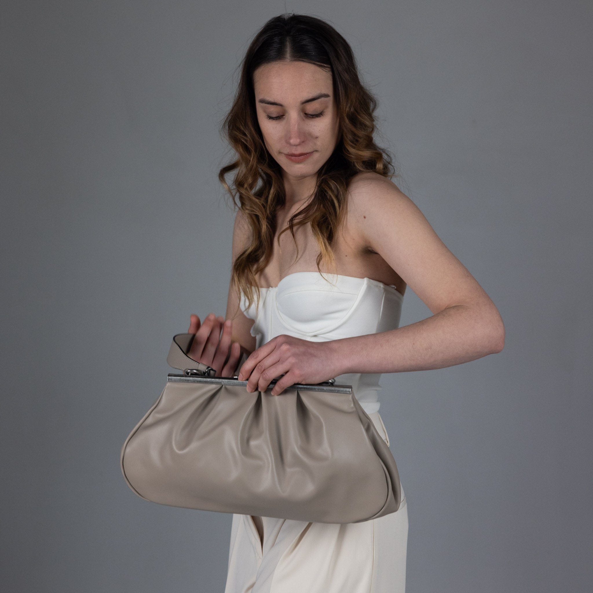 Nina Maxi Bag Clay Taupe