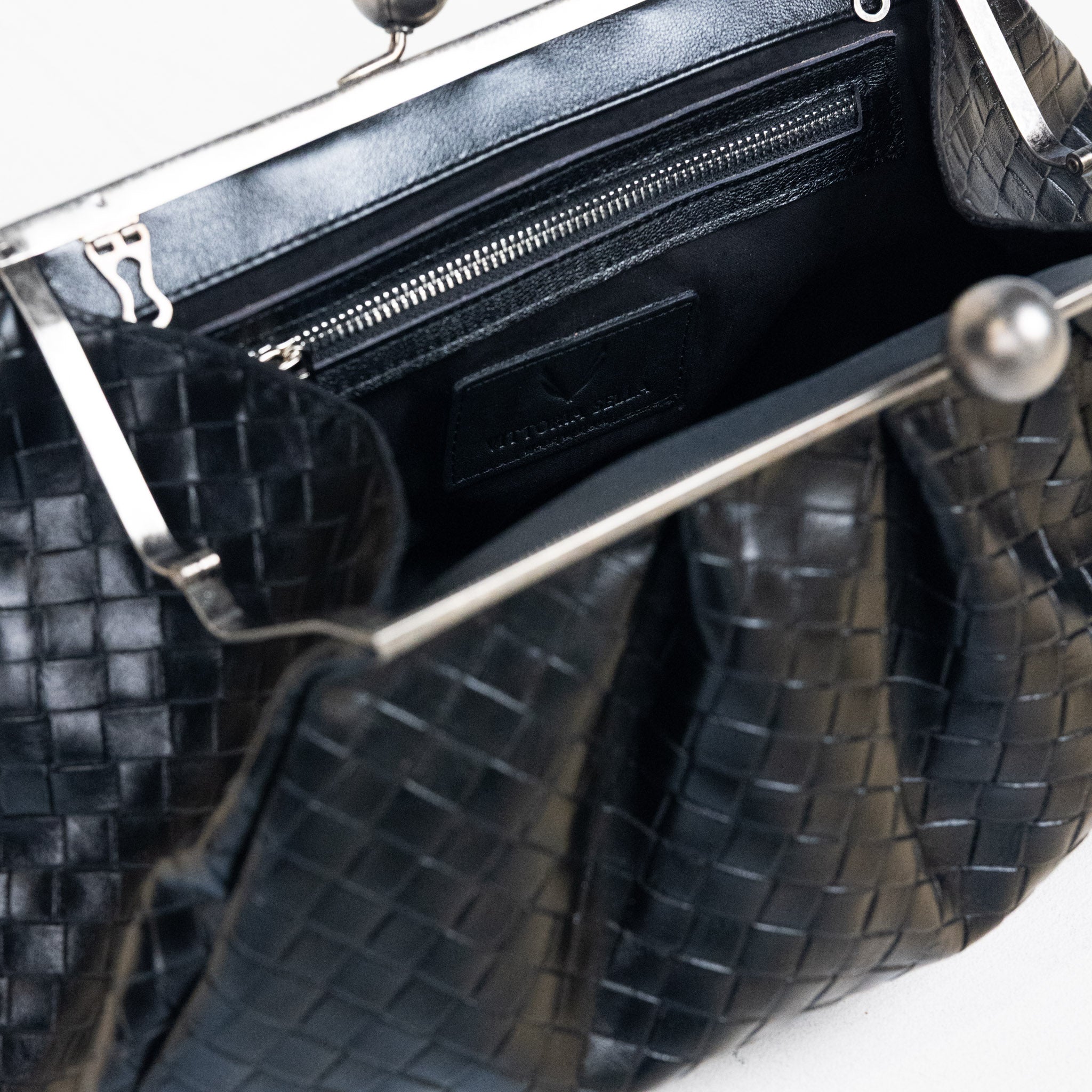 Nina Maxi Bag Black Graphite Grid Matte