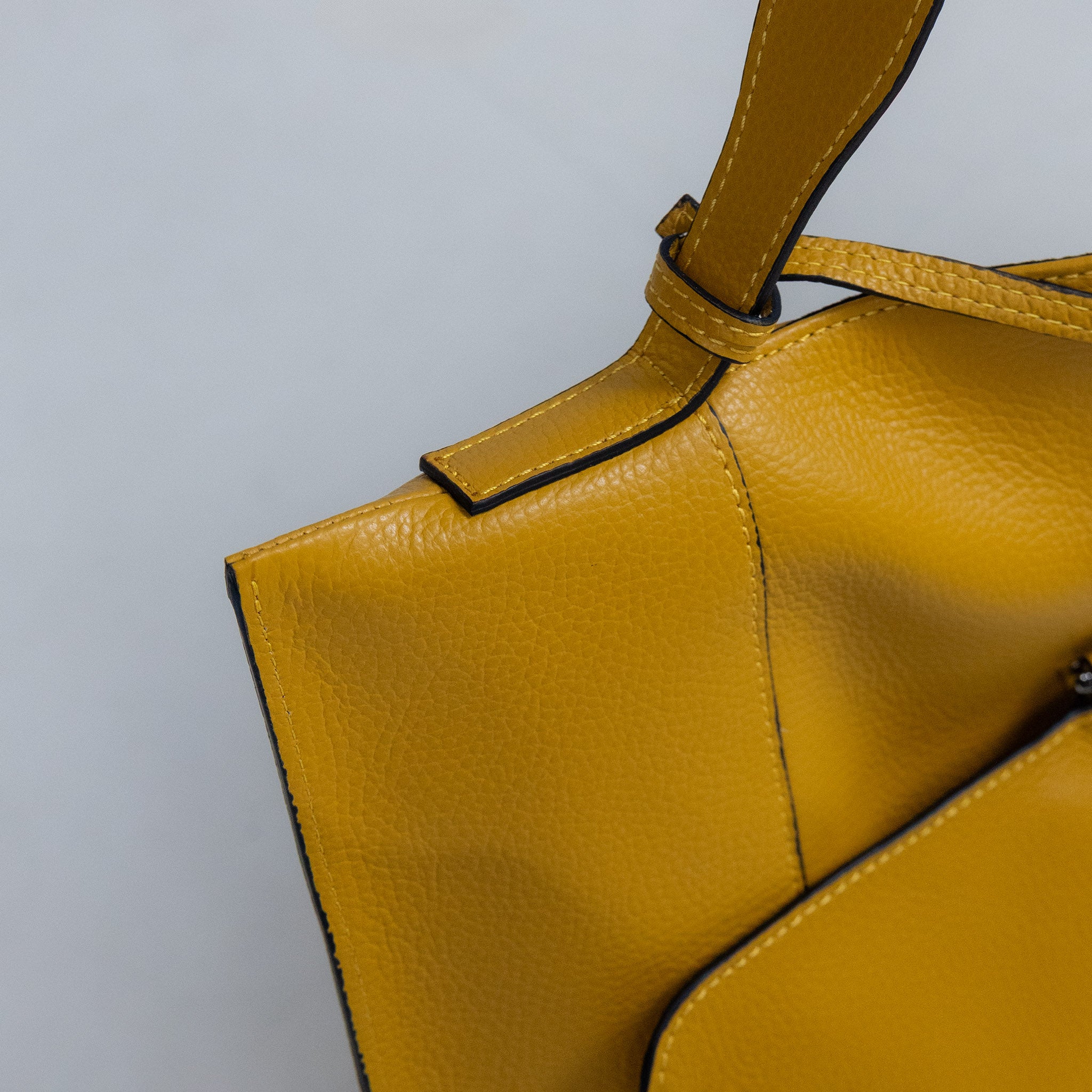 Fedra Maxi Bag Amber Mustard