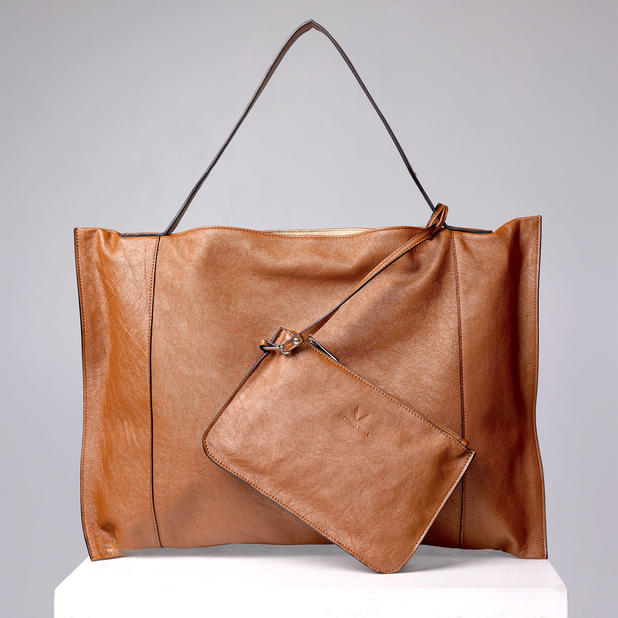 Fedra Maxi Bag Brandy