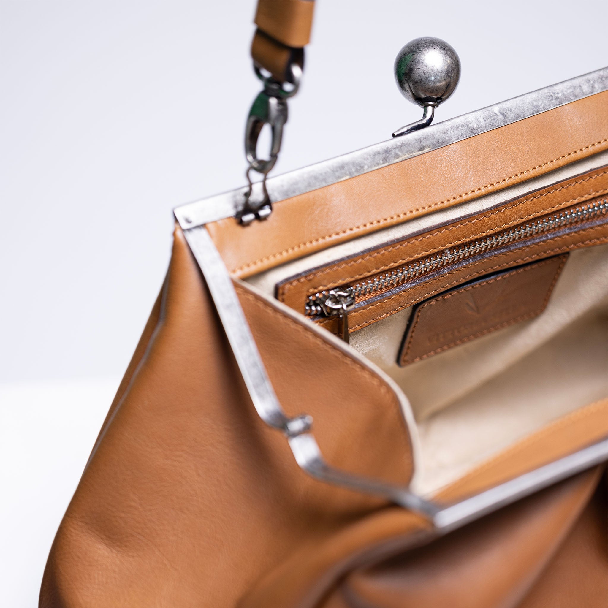 Nina Maxi Bag Brown