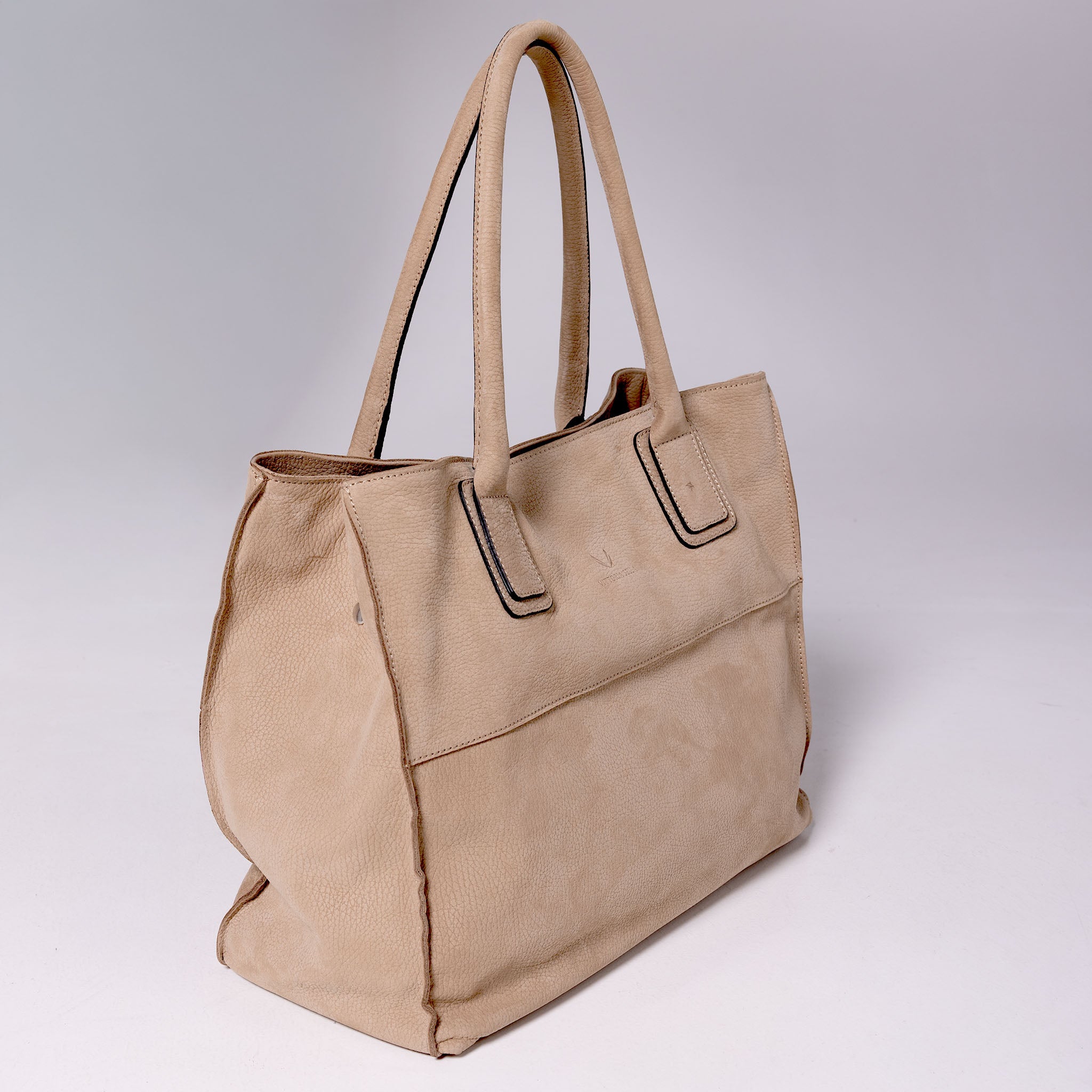 Vittoria Sella Emma Taupe tote bag in Italian nubuck cowhide leather, view: side3