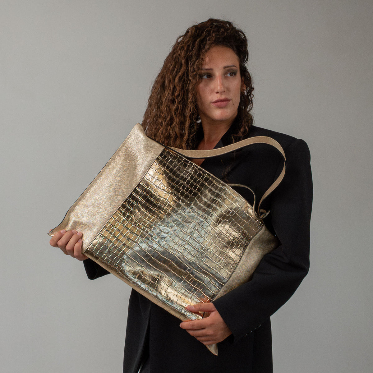 Fedra Maxi Bag Gold Duo