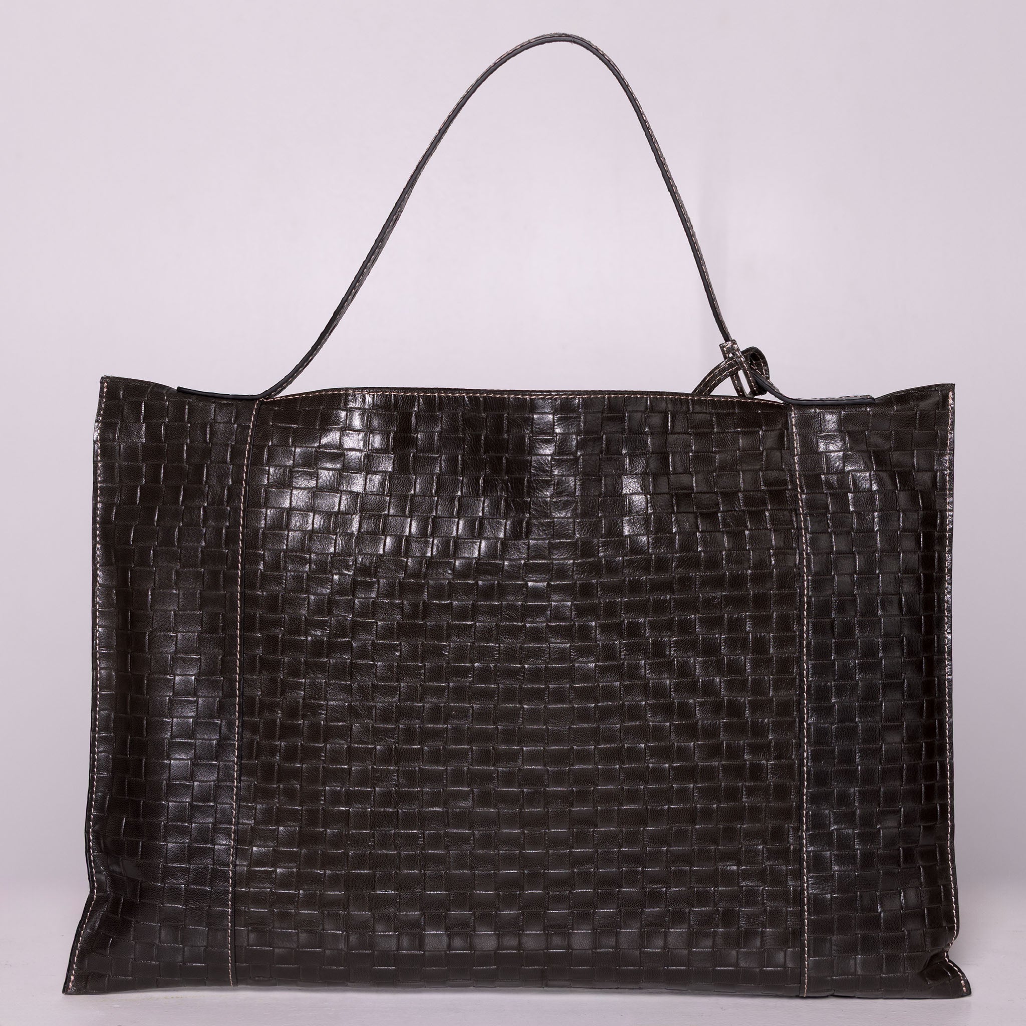 Fedra Maxi Bag Graphite Weave Woven Embossed