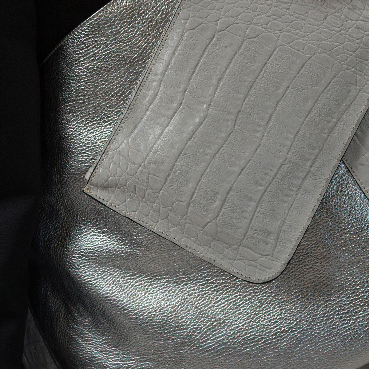 Fedra Maxi Bag Silver Pearl Duo