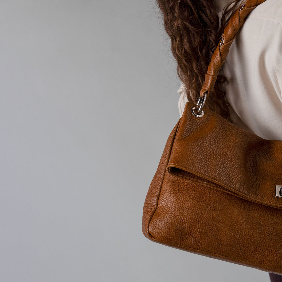 Flaminia Shoulder Bag Cognac
