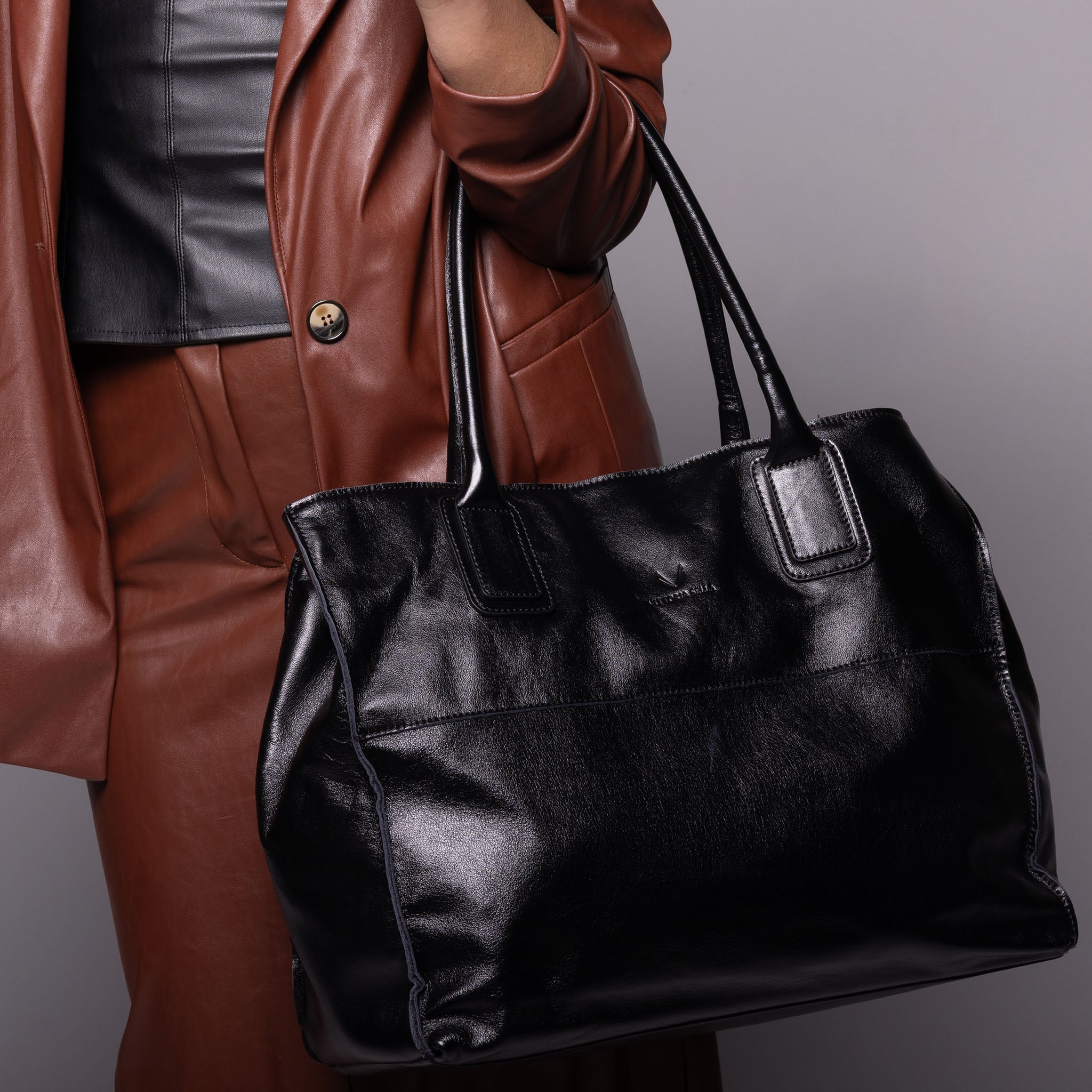 Emma Black Smooth Leather Tote Bag for Woman