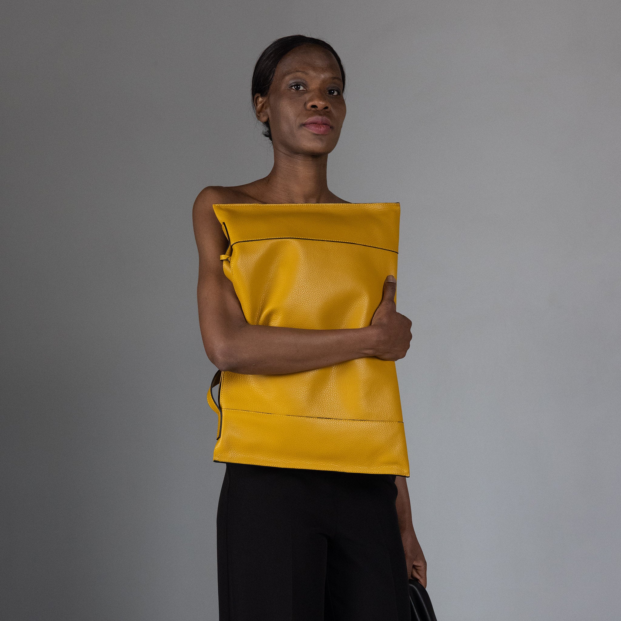 Fedra Maxi Bag Amber Mustard | Vittoria Sella