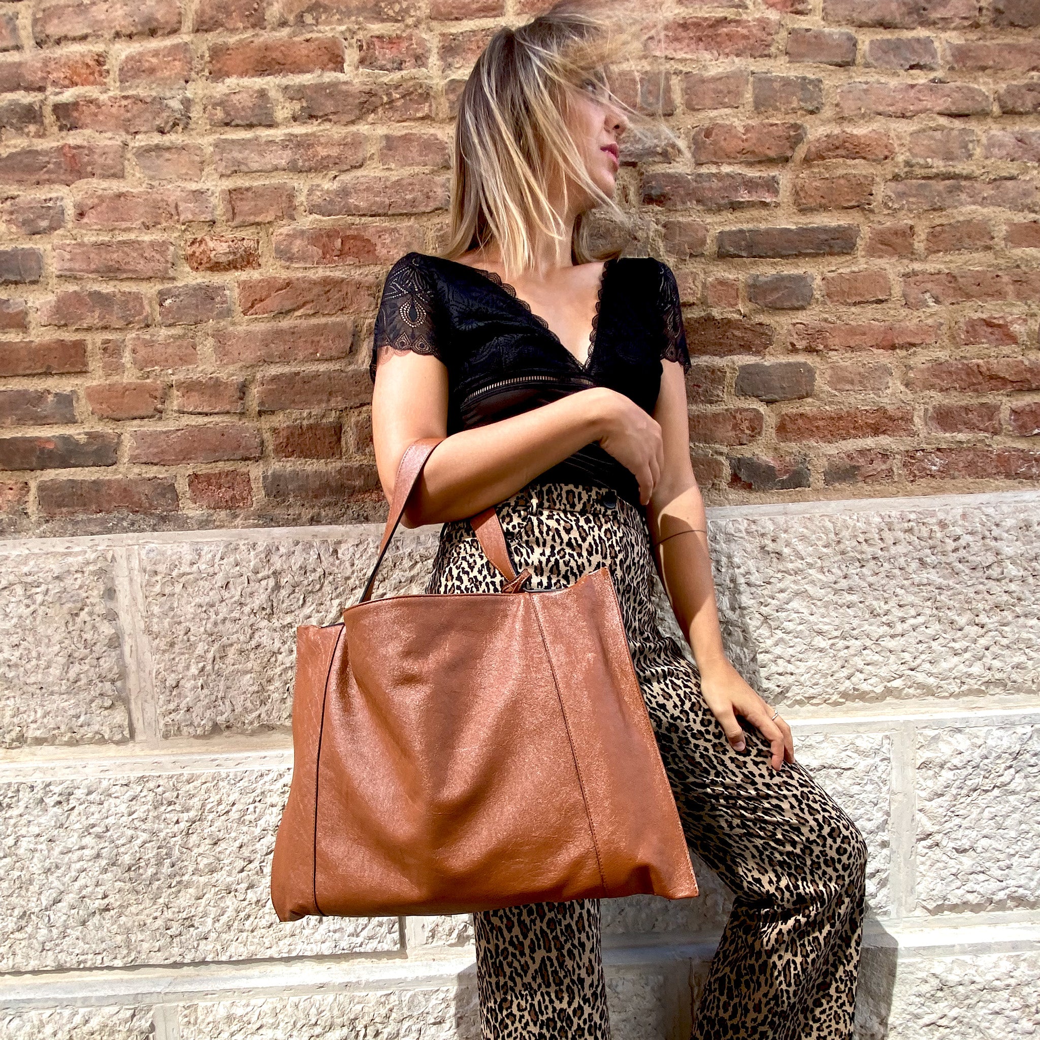 Fedra Maxi Bag Brandy