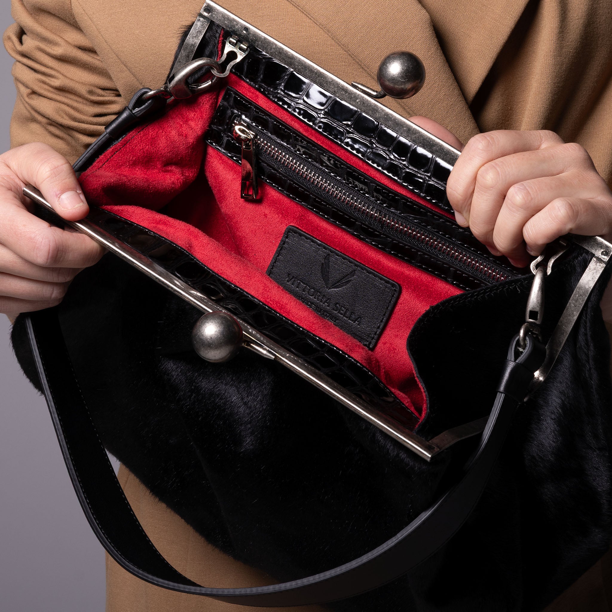 Nina Maxi Bag Black Haircalf