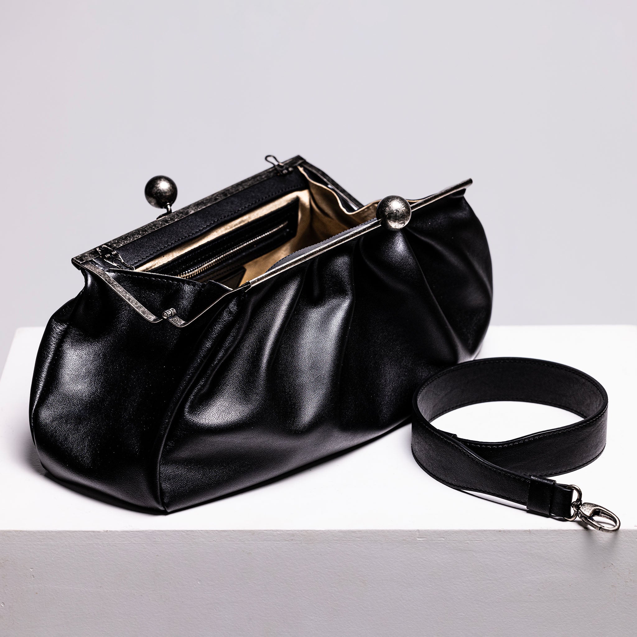 Nina Maxi Bag Black