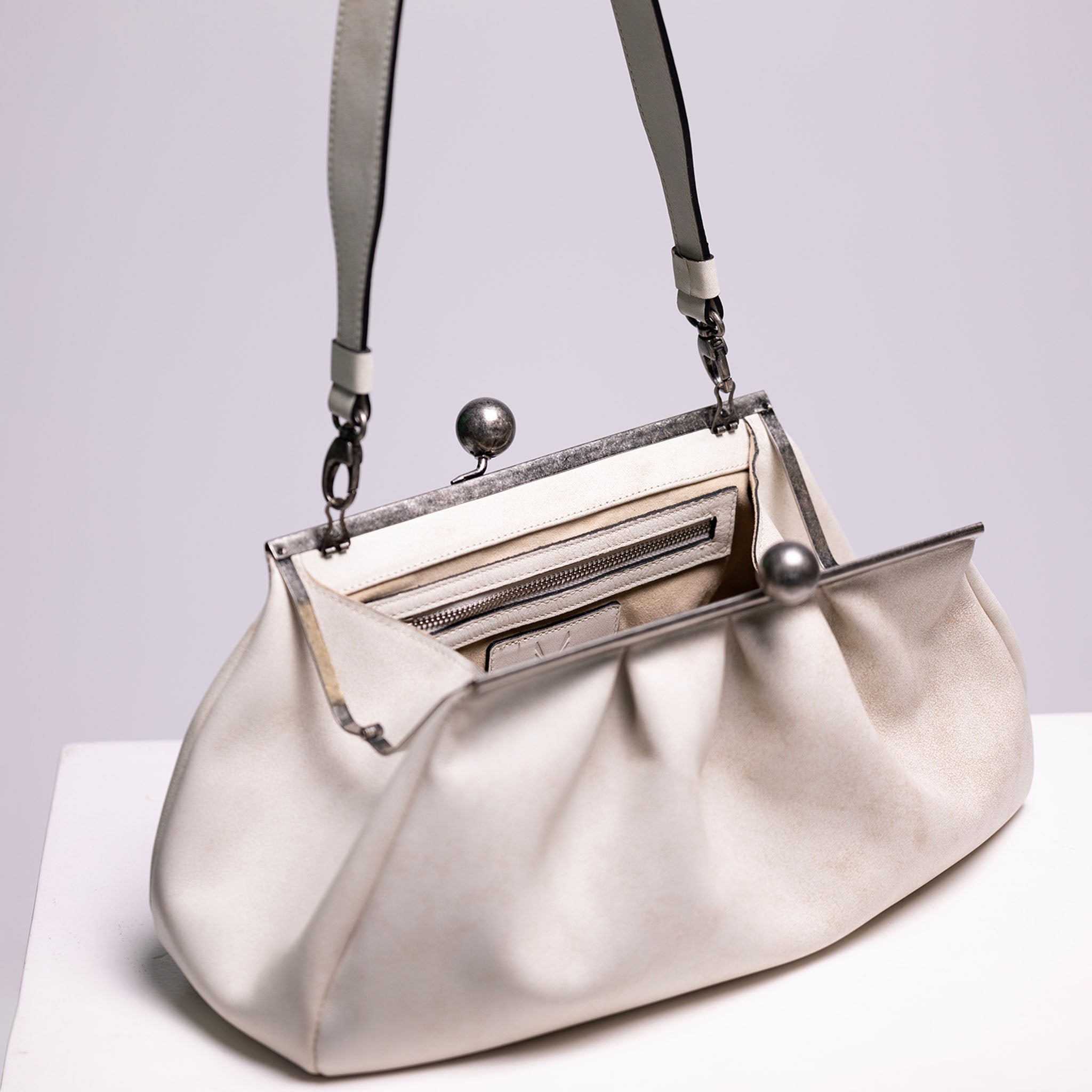 Nina Maxi Bag White