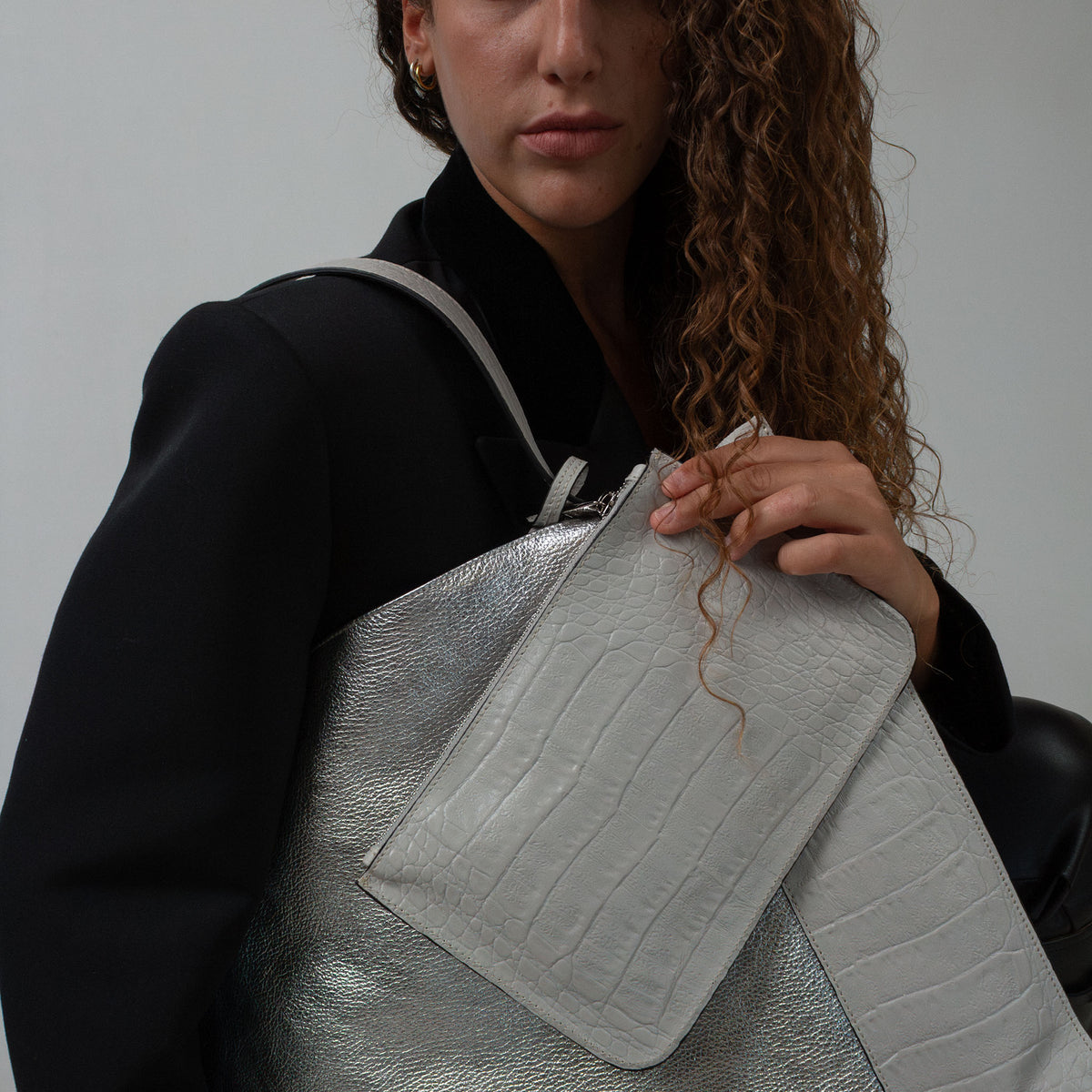 Fedra Maxi Bag Silver Pearl Duo