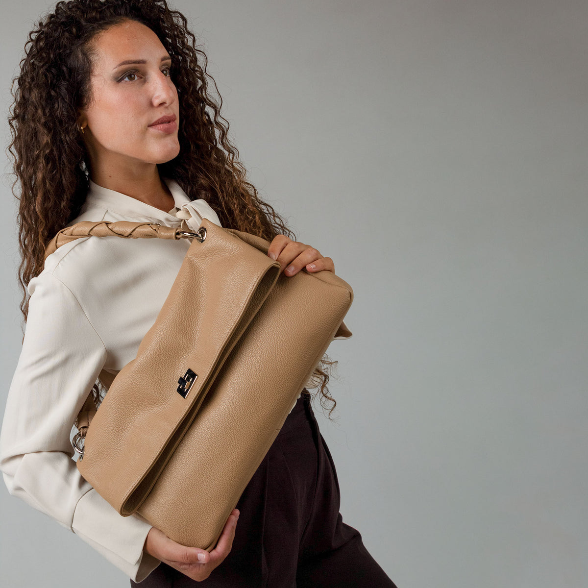 Flaminia Shoulder Bag Biscuit