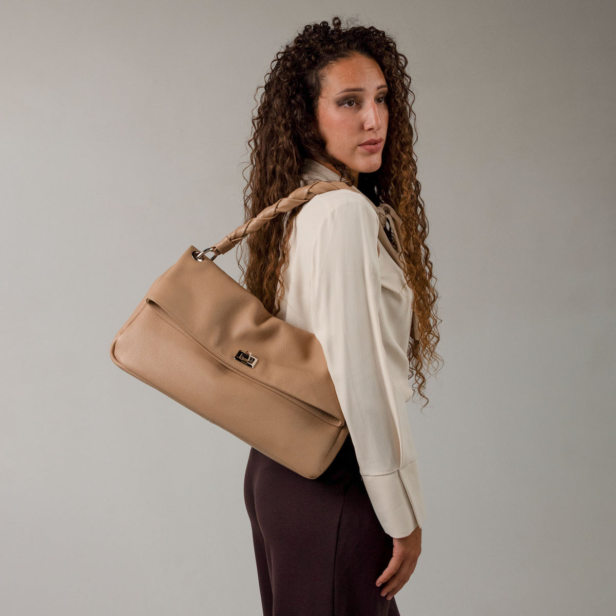Flaminia Shoulder Bag Biscuit