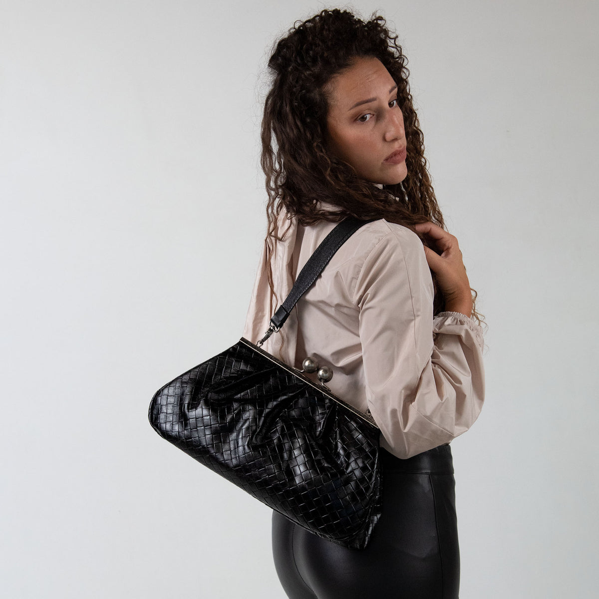Nina Maxi Bag Black Graphite Grid Matte