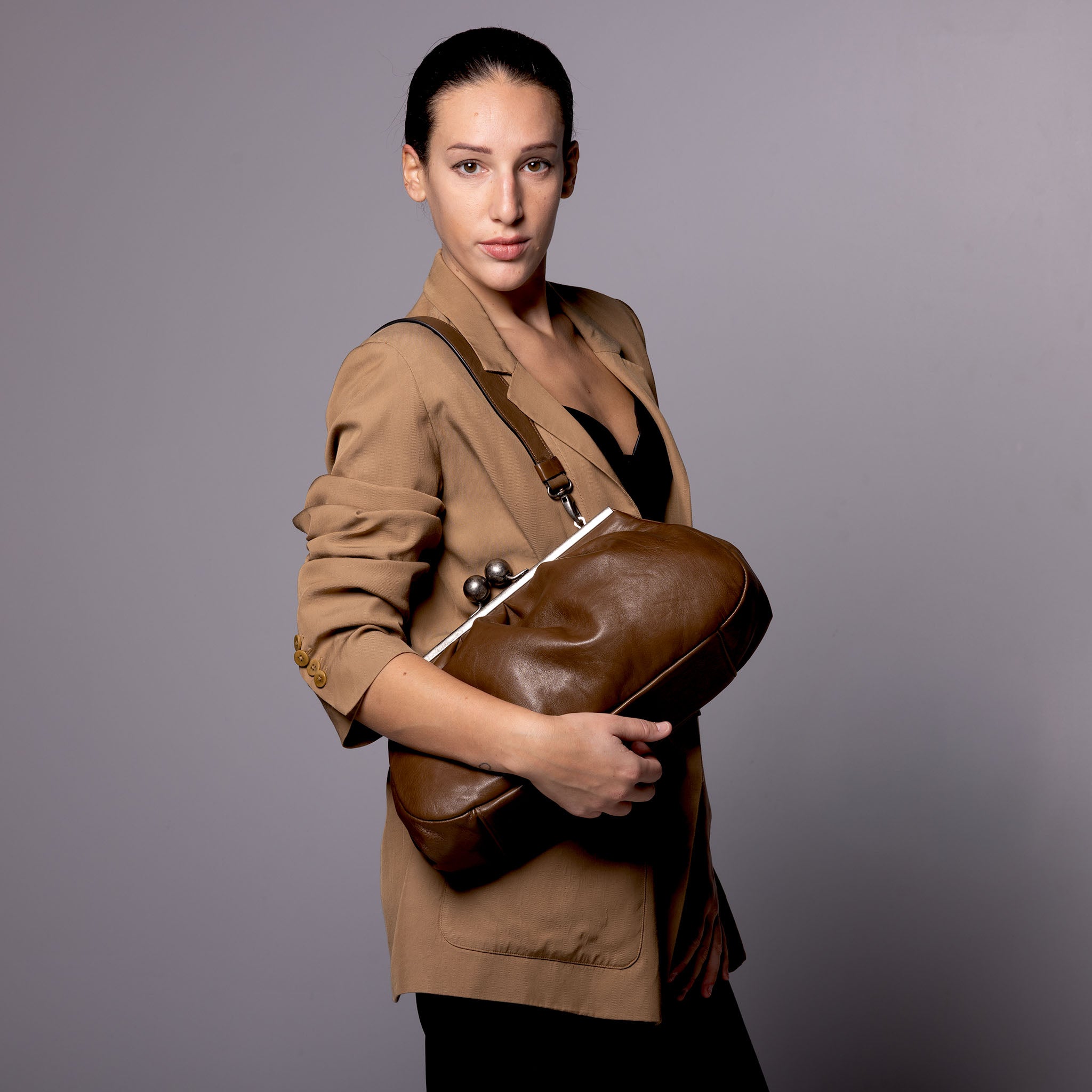 Nina Maxi Bag Truffle